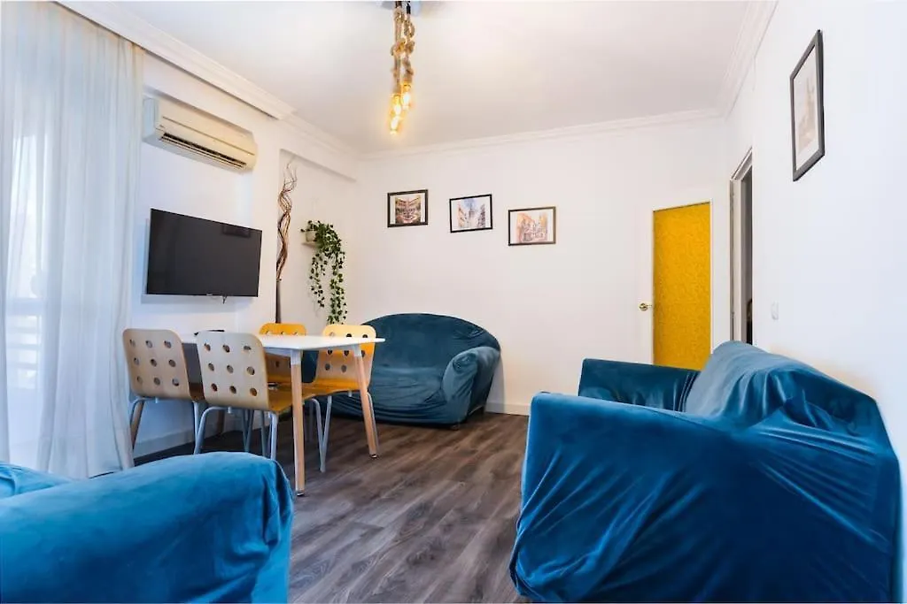 Apartamento En Barrio Sevillano, Free Bus, Metro İspanya